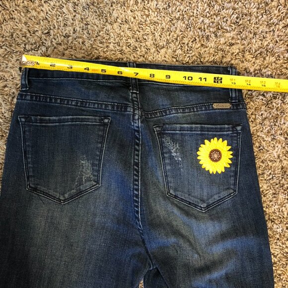 Distressed Sunflower Jeans by KanCan - size 7 / 27 - Picture 2 of 7